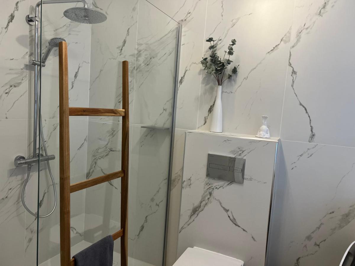דירות פאהיה Modern Seaview Townhouse In Coral Bay (Adults Only) מראה חיצוני תמונה