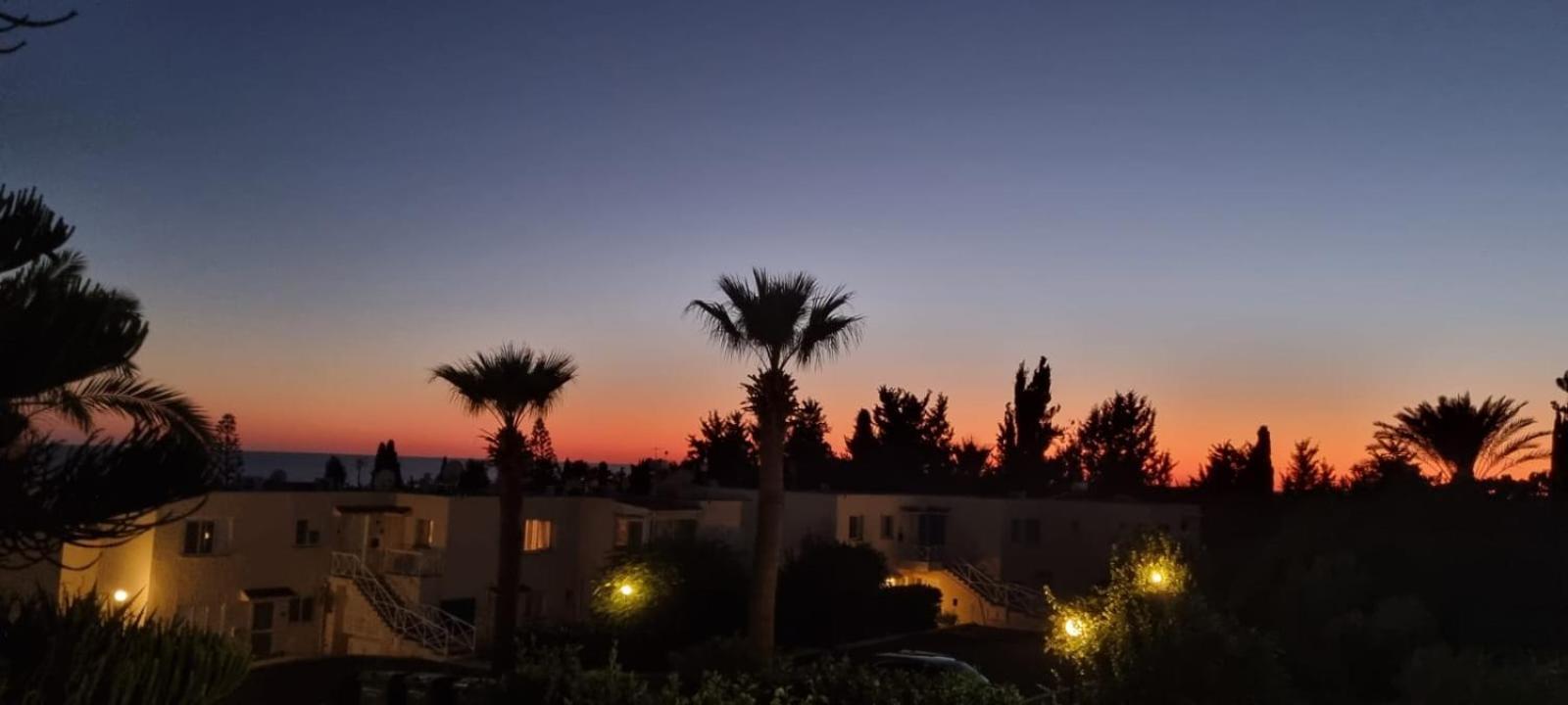 דירות פאהיה Modern Seaview Townhouse In Coral Bay (Adults Only) מראה חיצוני תמונה