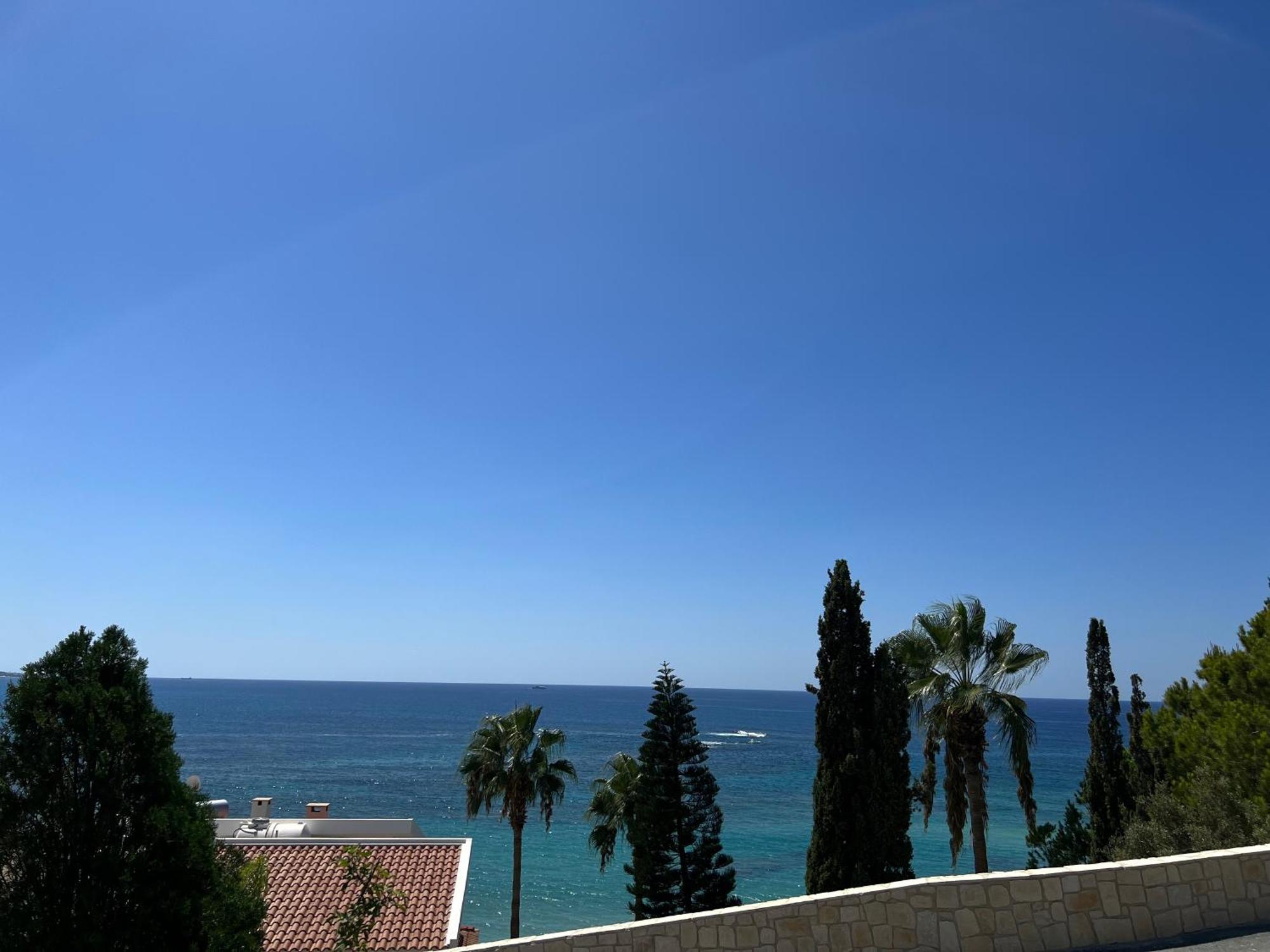 דירות פאהיה Modern Seaview Townhouse In Coral Bay (Adults Only) מראה חיצוני תמונה